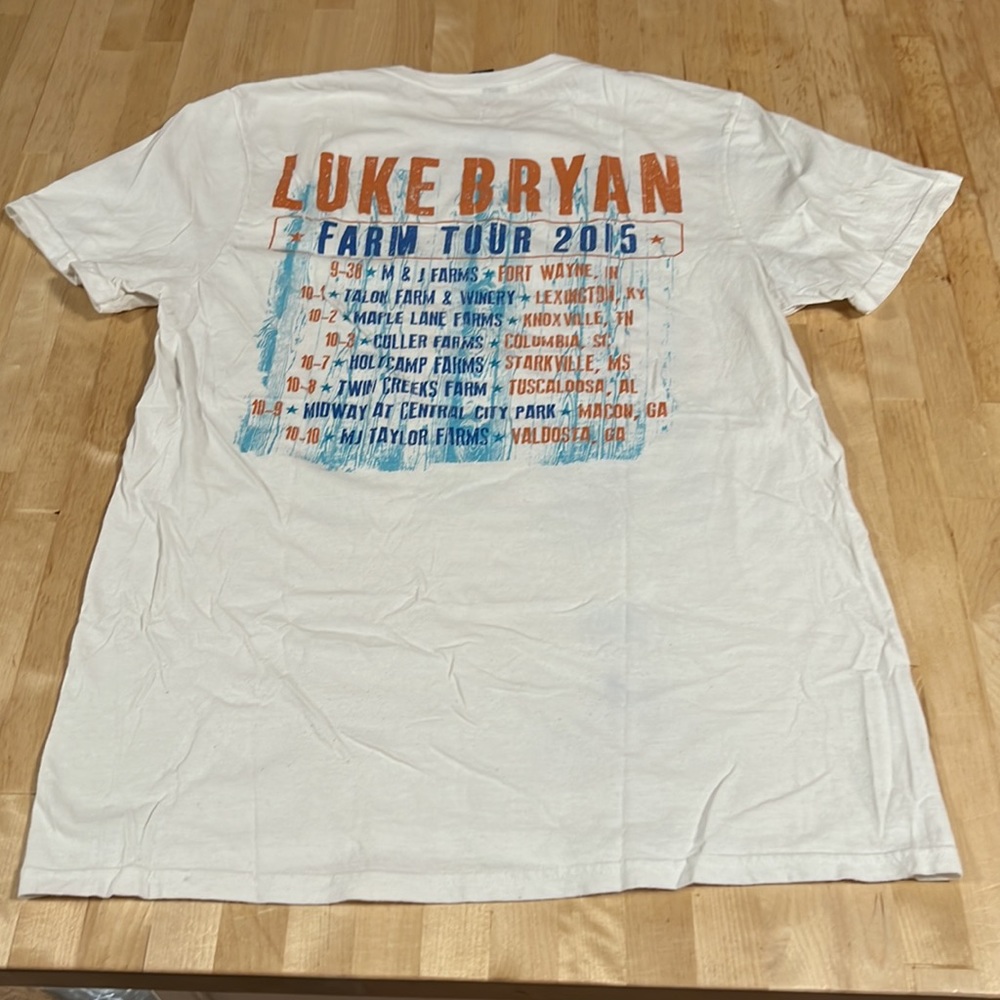 Luke Bryan Farm Tour 2015 Concert Tee - Picture 2 of 2